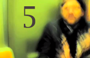 moment 5 thumb